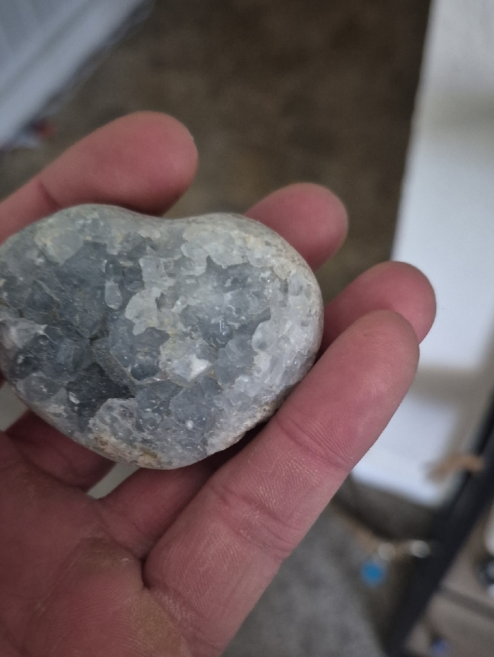 Heart-Shaped Geode Palm Stone - Gray and White